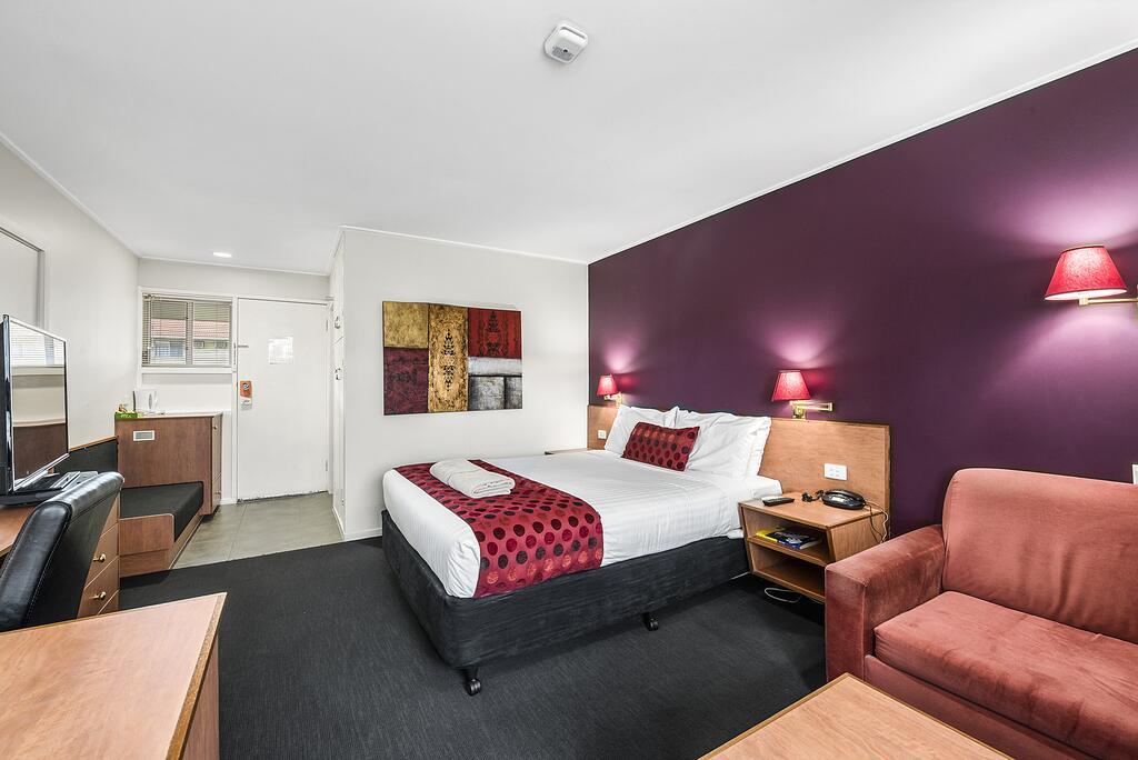 The Henty Motel Mount Gambier Exterior photo