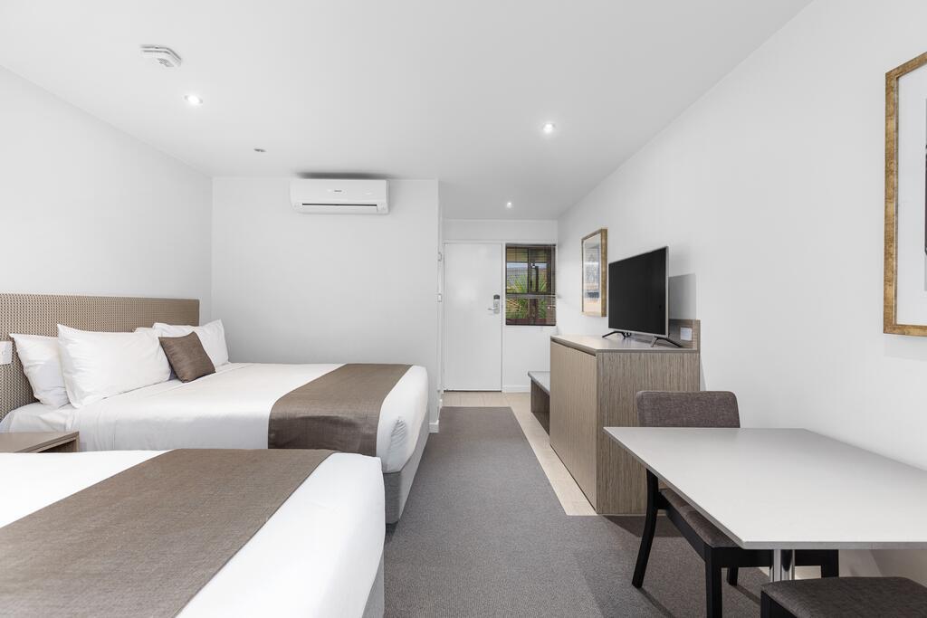 The Henty Motel Mount Gambier Exterior photo