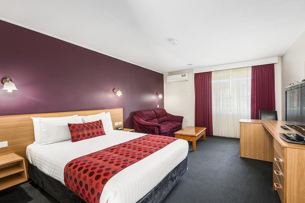 The Henty Motel Mount Gambier Exterior photo