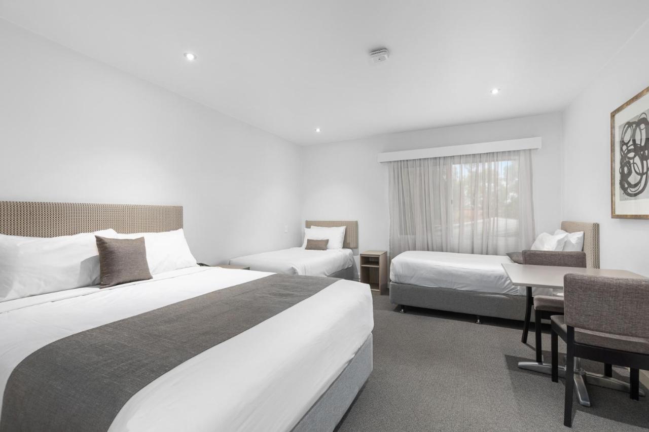 The Henty Motel Mount Gambier Exterior photo